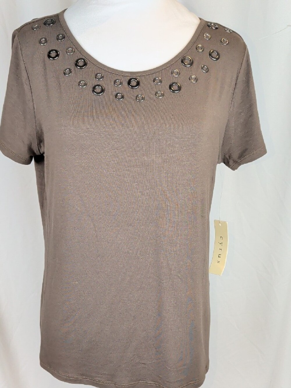 CYRUS NWT Olive Green Grommet Studded Short Sleeve Top Size M